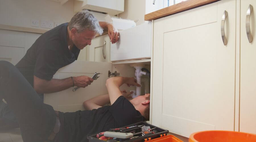 Professional burst pipe repair services in Barstow, TX